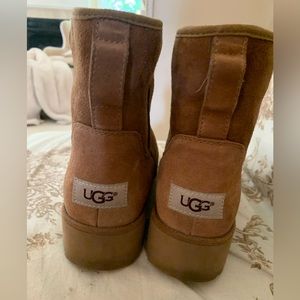 UGG Kristen Wedge Bootie size 8